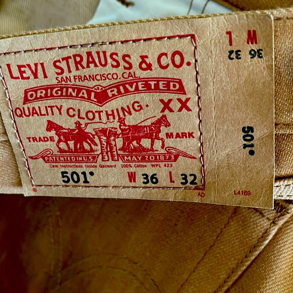 Levi’s 501 new 36x32